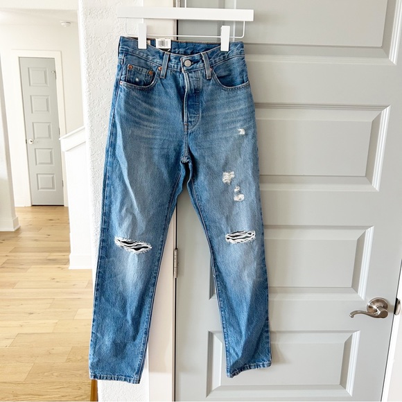 NWT Levi’s 501 High Rise Straight Jeans Free People - Picture 3 of 7